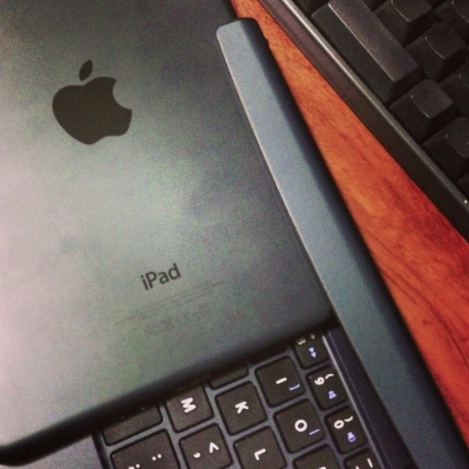 MiniSuit NewYork BluetoothキーボードとHHKB - iPad Keyboard